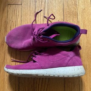 Nike Roshe Run Suede Maroon and Beige